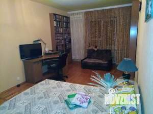 Дом 135м&sup2;, 2-этажный, на длительный срок, 