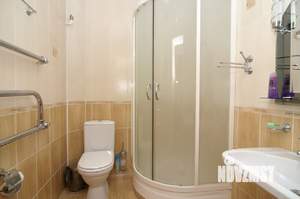 Дом 705м&sup2;, 4-этажный, на длительный срок, 