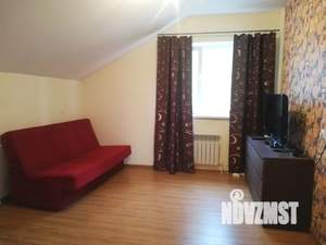 Дом 60м&sup2;, 3-этажный, посуточно, 