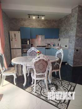 Дом 138м&sup2;, 2-этажный, посуточно, 