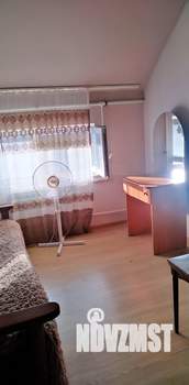 Дом 250м&sup2;, 3-этажный, на длительный срок, 