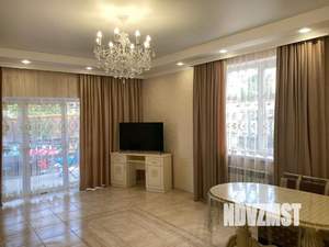 Дом 200м&sup2;, 2-этажный, посуточно, 