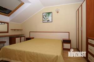 Дом 705м&sup2;, 4-этажный, на длительный срок, 