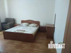 Дом 60м&sup2;, 3-этажный, посуточно, 