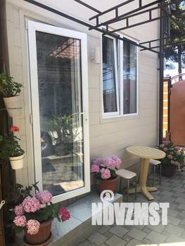 Дом 24м&sup2;, 2-этажный, посуточно, 