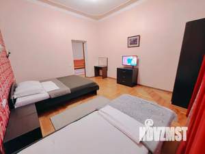 Дом 250м&sup2;, 2-этажный, посуточно, 