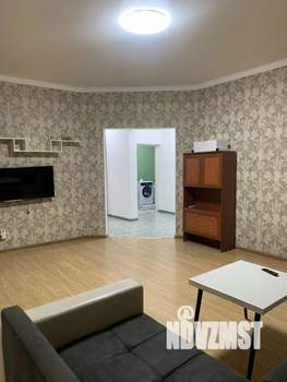 Дом 80м&sup2;, 2-этажный, на длительный срок, 