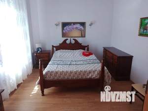 Дом 120м&sup2;, 2-этажный, посуточно, 