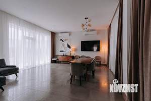 Дом 580м&sup2;, 1-этажный, посуточно, 