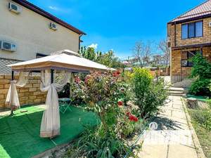 Дом 140м&sup2;, 2-этажный, посуточно, 