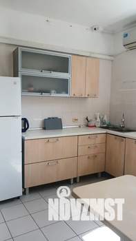 Дом 720м&sup2;, 4-этажный, посуточно, 