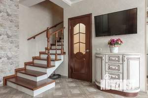 Дом 84м&sup2;, 2-этажный, посуточно, 