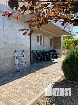 Дом 360м&sup2;, 3-этажный, посуточно, 