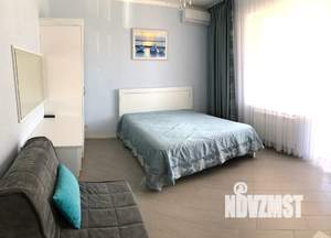 Дом 350м², 2-этажный, посуточно, 
