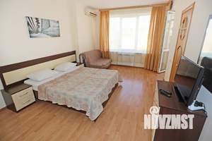 Дом 210м&sup2;, 3-этажный, посуточно, 