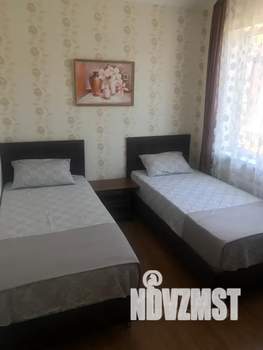 Дом 40м&sup2;, 2-этажный, посуточно, 