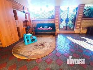 Коттедж 140м&sup2;, 1-этажный, на длительный срок, 