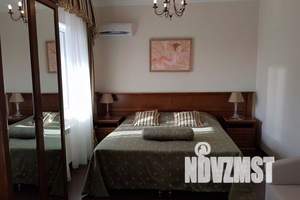 Дом 135м&sup2;, 2-этажный, посуточно, 