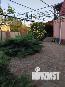 Дом 36м&sup2;, 2-этажный, посуточно, 