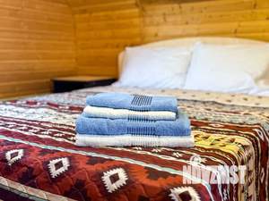 Дом 40м&sup2;, 2-этажный, посуточно, 