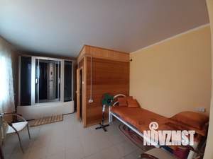 Дом 60м², 2-этажный, на длительный срок, 