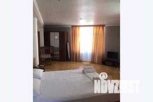 Дом 194м&sup2;, 4-этажный, посуточно, 