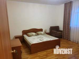 Дом 60м&sup2;, 3-этажный, посуточно, 