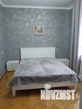 Дом 150м&sup2;, 2-этажный, посуточно, 