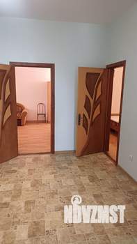 Дом 330м&sup2;, 3-этажный, на длительный срок, 