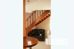 Дом 120м&sup2;, 2-этажный, посуточно, 