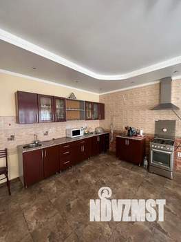 Дом 80м&sup2;, 2-этажный, посуточно, 