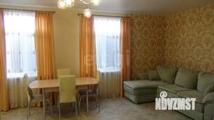 Дом 140м², 2-этажный, участок 5 сот.  