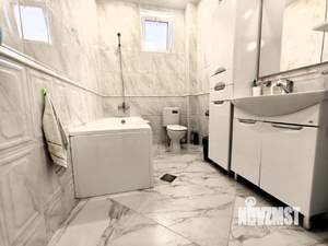 Дом 130м&sup2;, 2-этажный, участок 4 сот.  