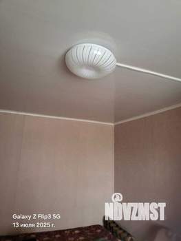 Дом 40м&sup2;, 2-этажный, участок 6 сот.  