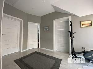 Дом 110м², 2-этажный, участок 4 сот.  