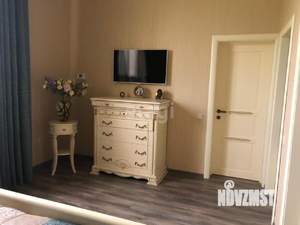 Дом 352м&sup2;, 3-этажный, участок 5 сот.  