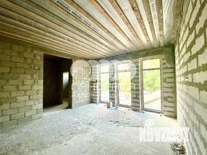 Таунхаус 300м², 2-этажный, участок 6 сот.  