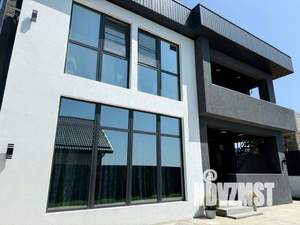 Дом 360м², 2-этажный, участок 6 сот.  