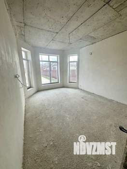 Дом 220м², 2-этажный, участок 8 сот.  