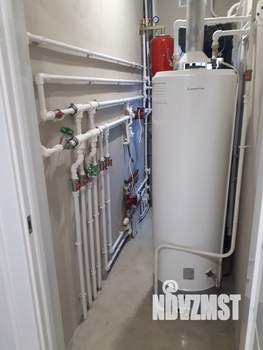 Дом 270м&sup2;, 2-этажный, участок 3 сот.  