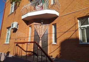 Дом 160м², 2-этажный, участок 3 сот.  