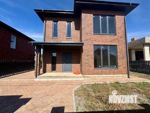 Дом 160м², 2-этажный, участок 5 сот.  