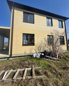 Дом 192м&sup2;, 2-этажный, участок 5 сот.  