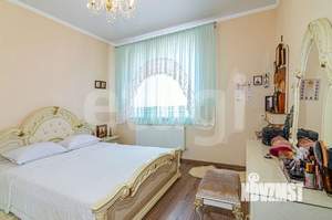 Дом 132м&sup2;, 2-этажный, участок 4 сот.  