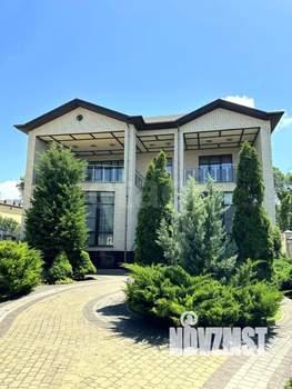 Дом 485м&sup2;, 2-этажный, участок 7 сот.  