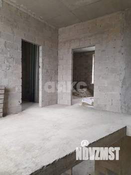 Дом 220м&sup2;, 2-этажный, участок 5 сот.  