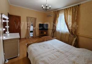 Дом 160м², 2-этажный, участок 9 сот.  