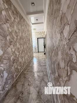 Дом 177м&sup2;, 2-этажный, участок 5 сот.  