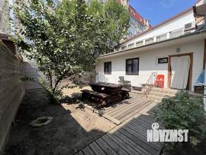 Дом 201м&sup2;, 2-этажный, участок 3 сот.  