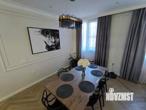 Дом 250м², 2-этажный, участок 6 сот.  